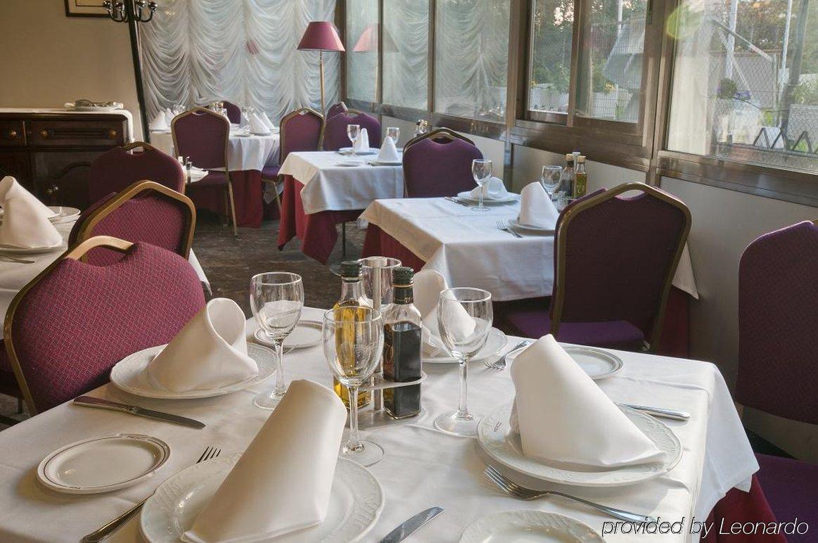 Hotel Foxa 25 Madrid Restaurant foto